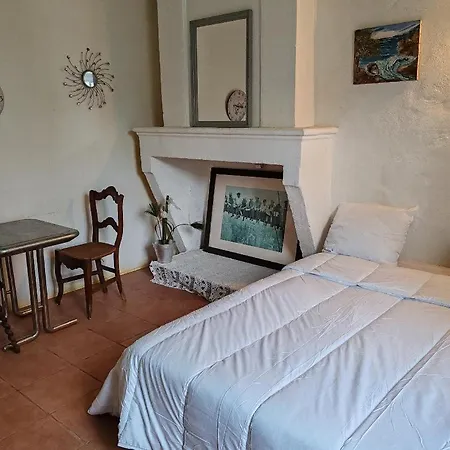 Ex Domaine Chandelier